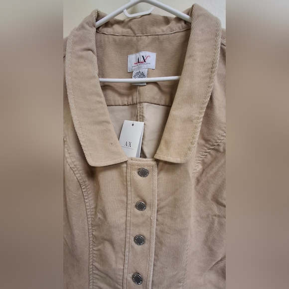 Coat - Picture 2 of 8